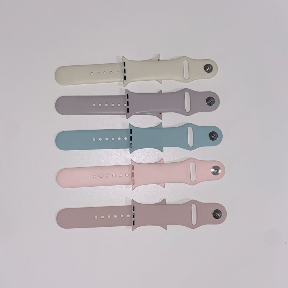Assorted 40mm Apple Watch bands